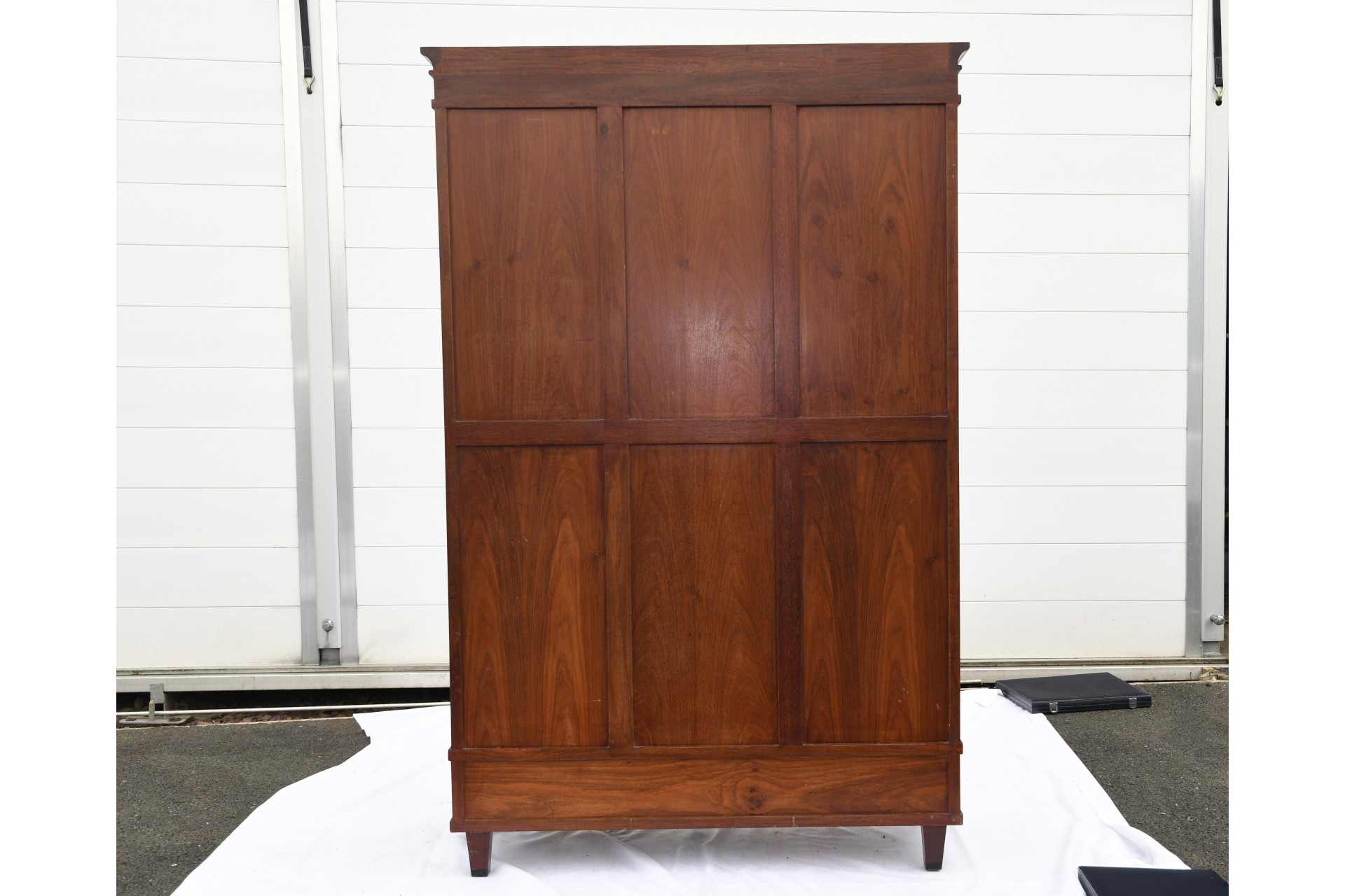 Document Display Cabinet in Rosewood