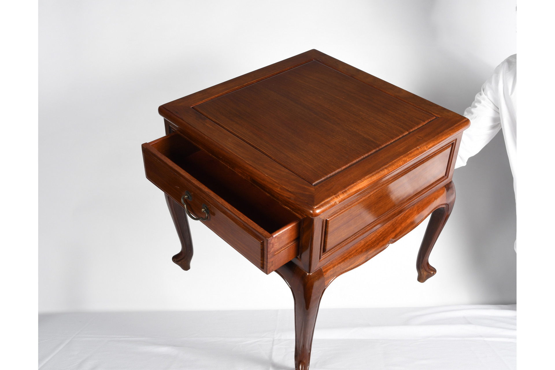 Rosewood Hnad Made Side Table