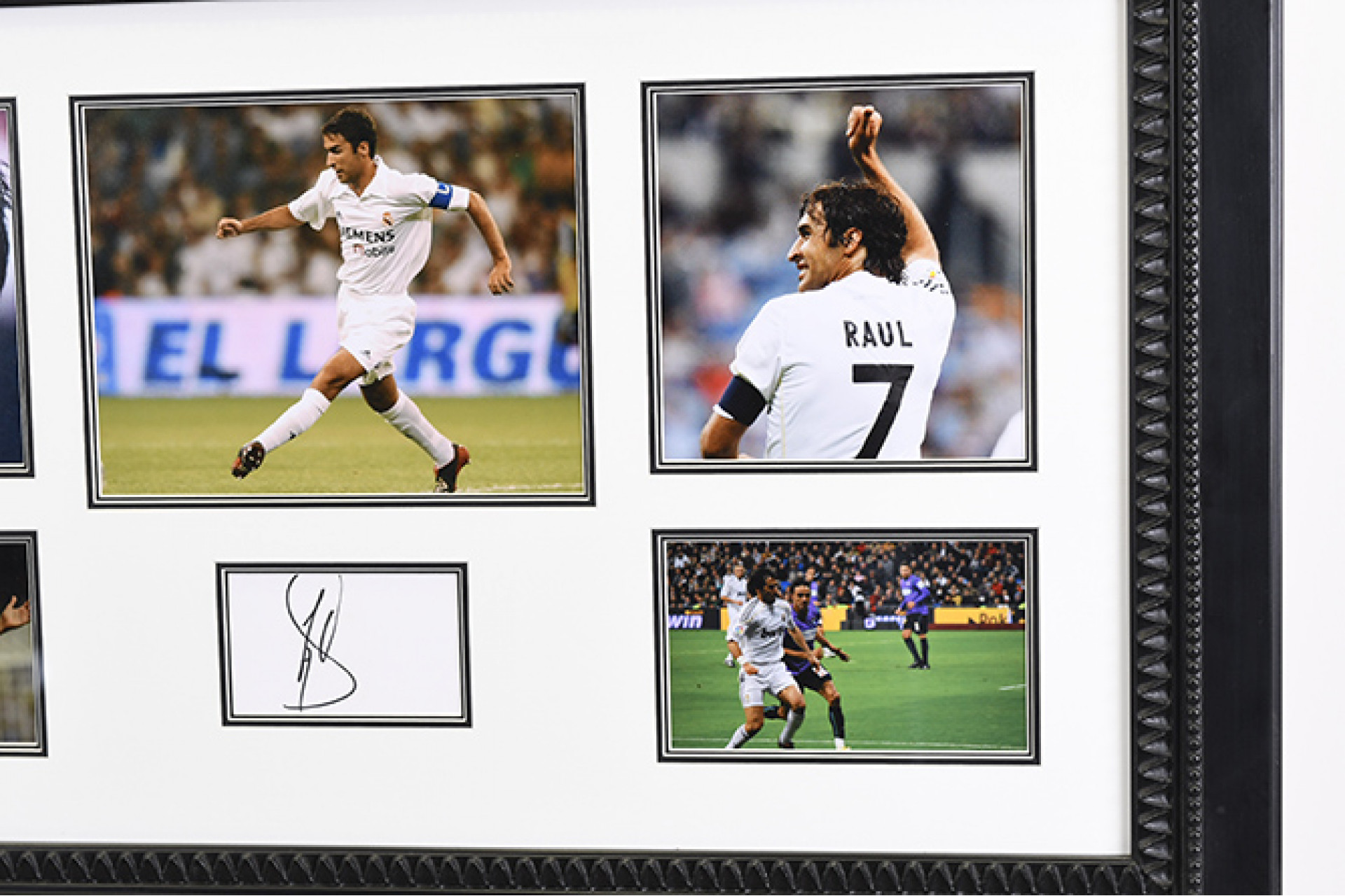 Raul Autograph / Photo Presentation