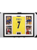 Robert Pires Signed Arsenal  Football Shirt.